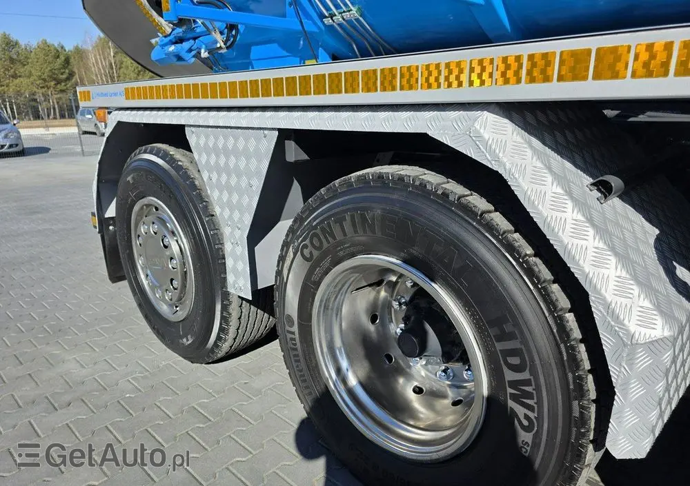 SCANIA Larsen FlexVac 311 Ładowarka próżniowa ssąca 