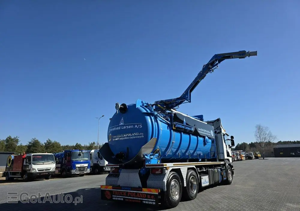 SCANIA Larsen FlexVac 311 Ładowarka próżniowa ssąca 