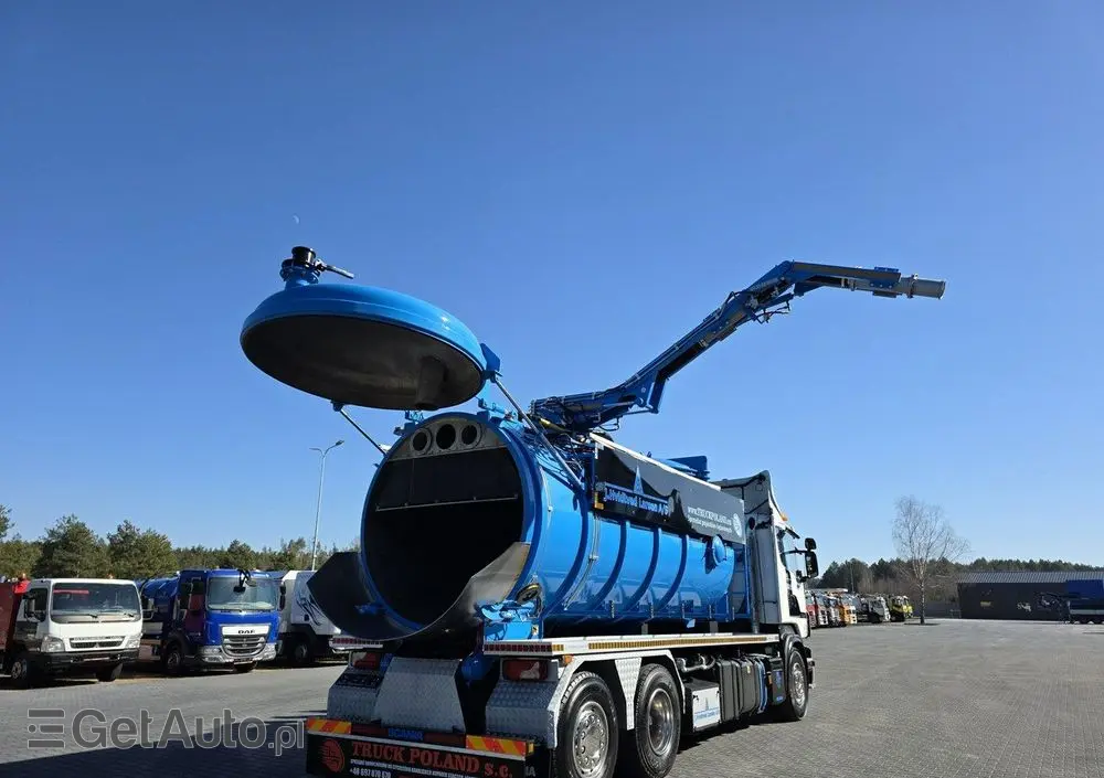 SCANIA Larsen FlexVac 311 Ładowarka próżniowa ssąca 