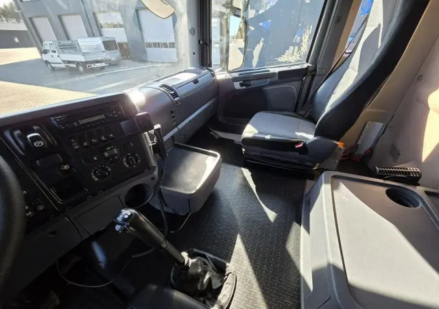 SCANIA Larsen FlexVac 311 Ładowarka próżniowa ssąca 