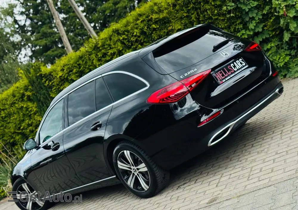 MERCEDES-BENZ Klasa C 220 d T 9G-TRONIC Avantgarde