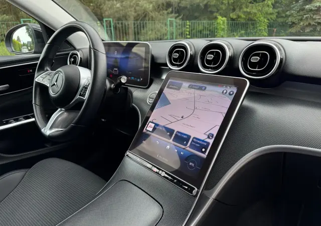 MERCEDES-BENZ Klasa C 220 d T 9G-TRONIC Avantgarde