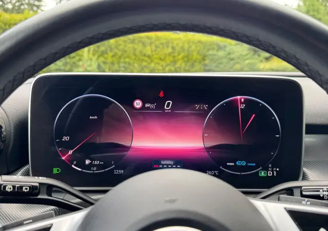 MERCEDES-BENZ Klasa C 220 d T 9G-TRONIC Avantgarde