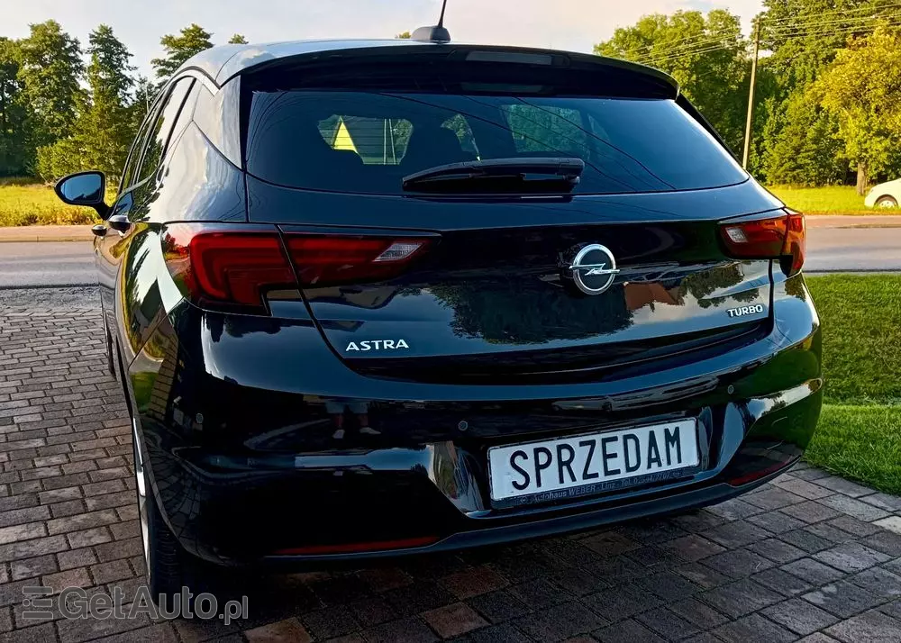 OPEL Astra 1.4 Turbo Sports Tourer Business