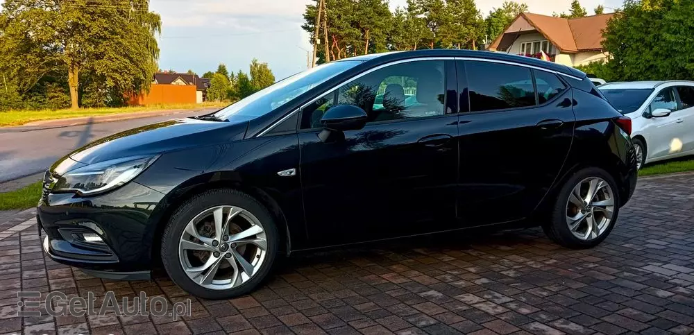 OPEL Astra 1.4 Turbo Sports Tourer Business