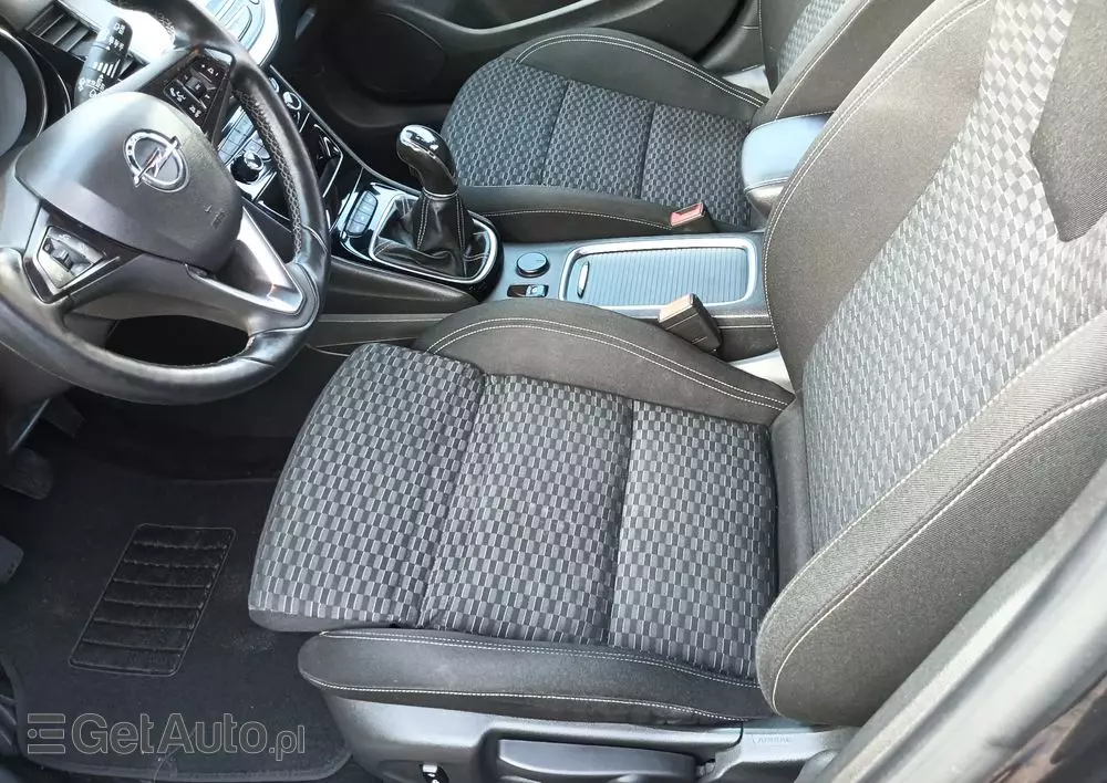 OPEL Astra 1.4 Turbo Sports Tourer Business