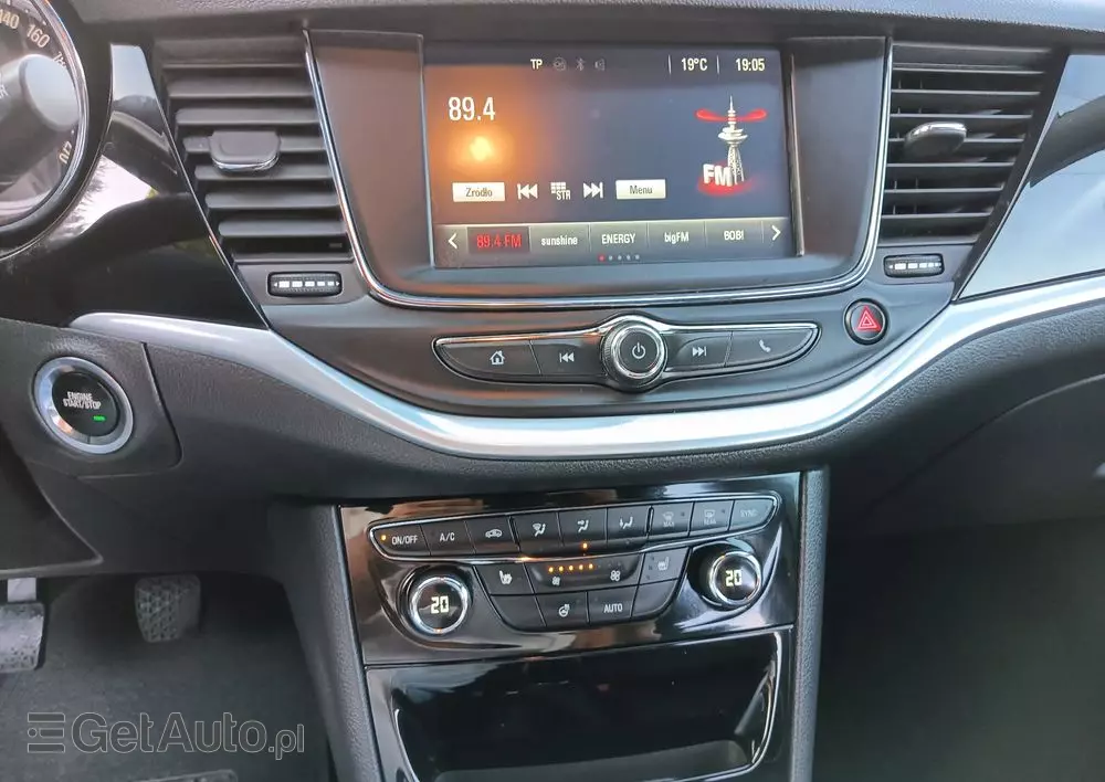 OPEL Astra 1.4 Turbo Sports Tourer Business