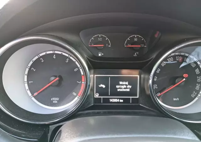 OPEL Astra 1.4 Turbo Sports Tourer Business