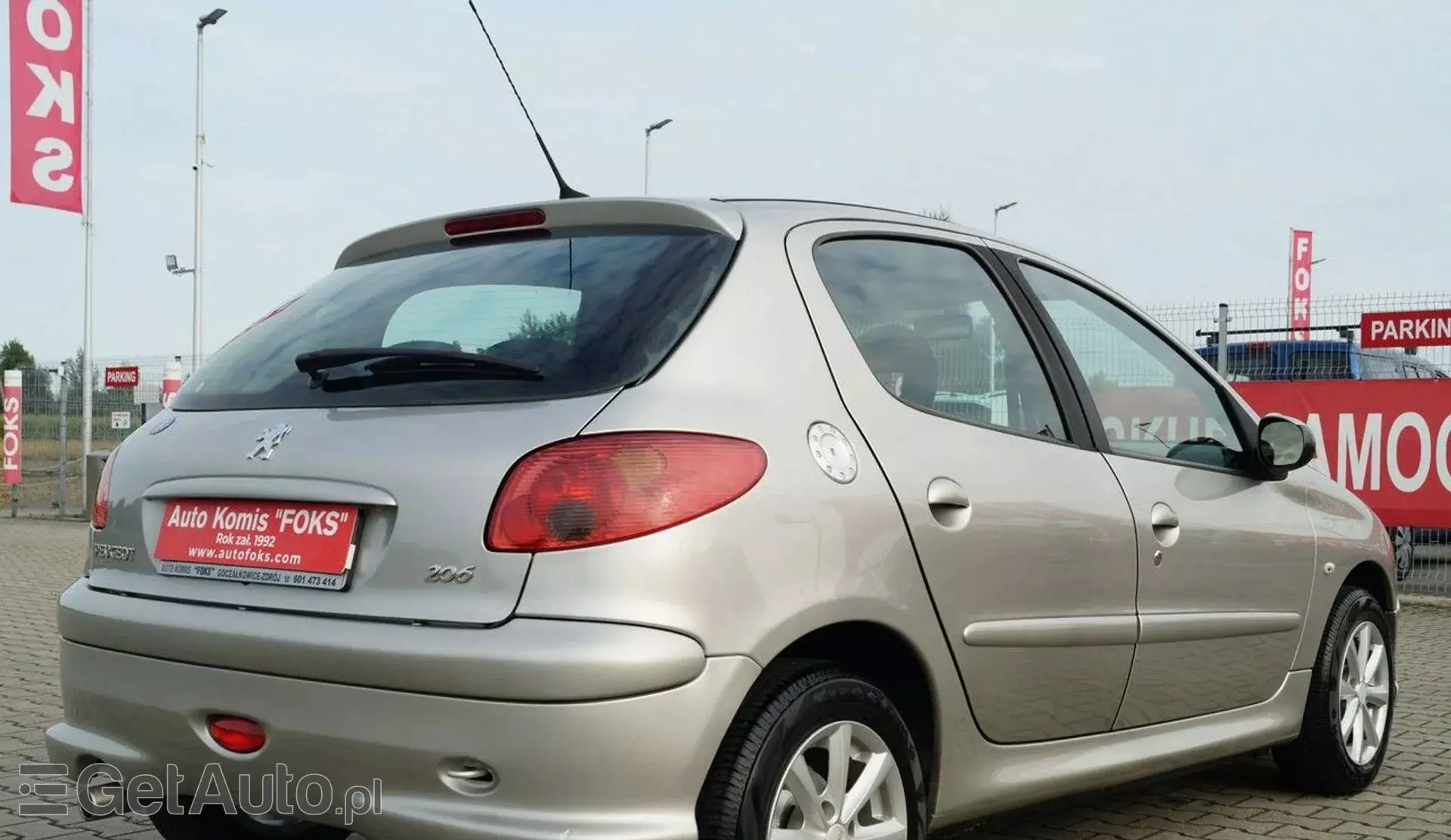 PEUGEOT 206 