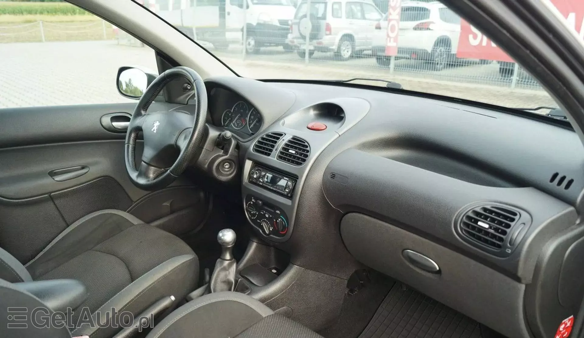 PEUGEOT 206 