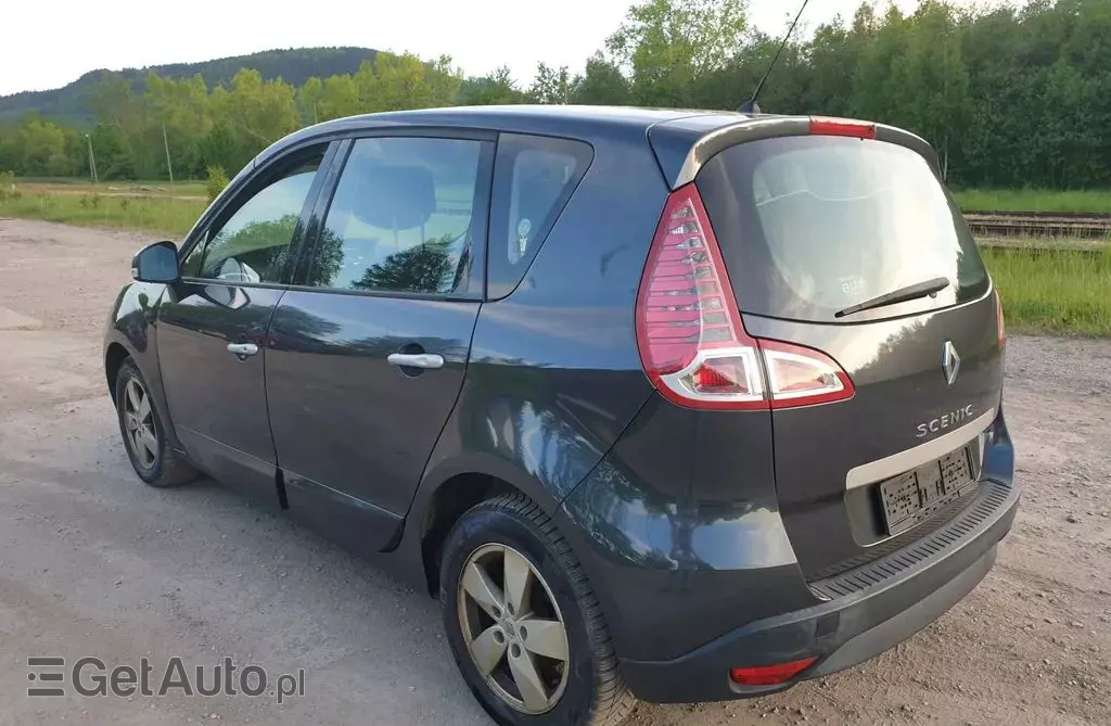 RENAULT Scenic 
