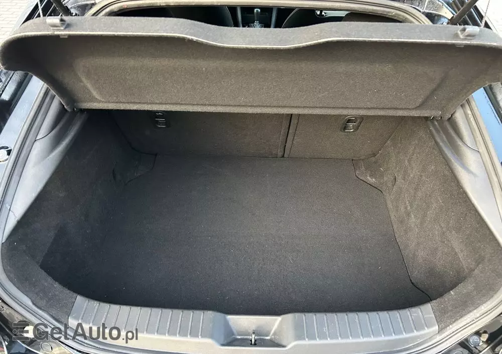 MAZDA 3 E-SKYACTIV-X 2.0 M HYBRID DRIVE SELECTION