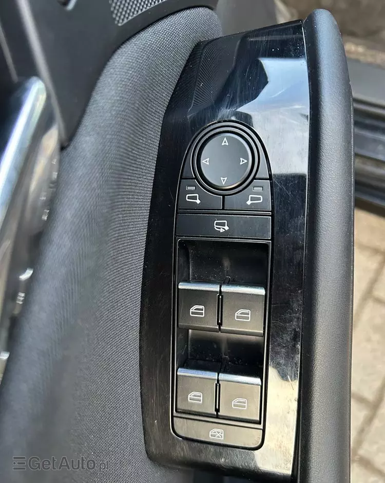 MAZDA 3 E-SKYACTIV-X 2.0 M HYBRID DRIVE SELECTION