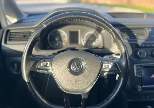 VOLKSWAGEN CADDY/2.0/4X4/ SPROWADZONY na/1 WŁ/FV23%/SERWISOWANY/VW/FORD/OPEL/CITROEN 