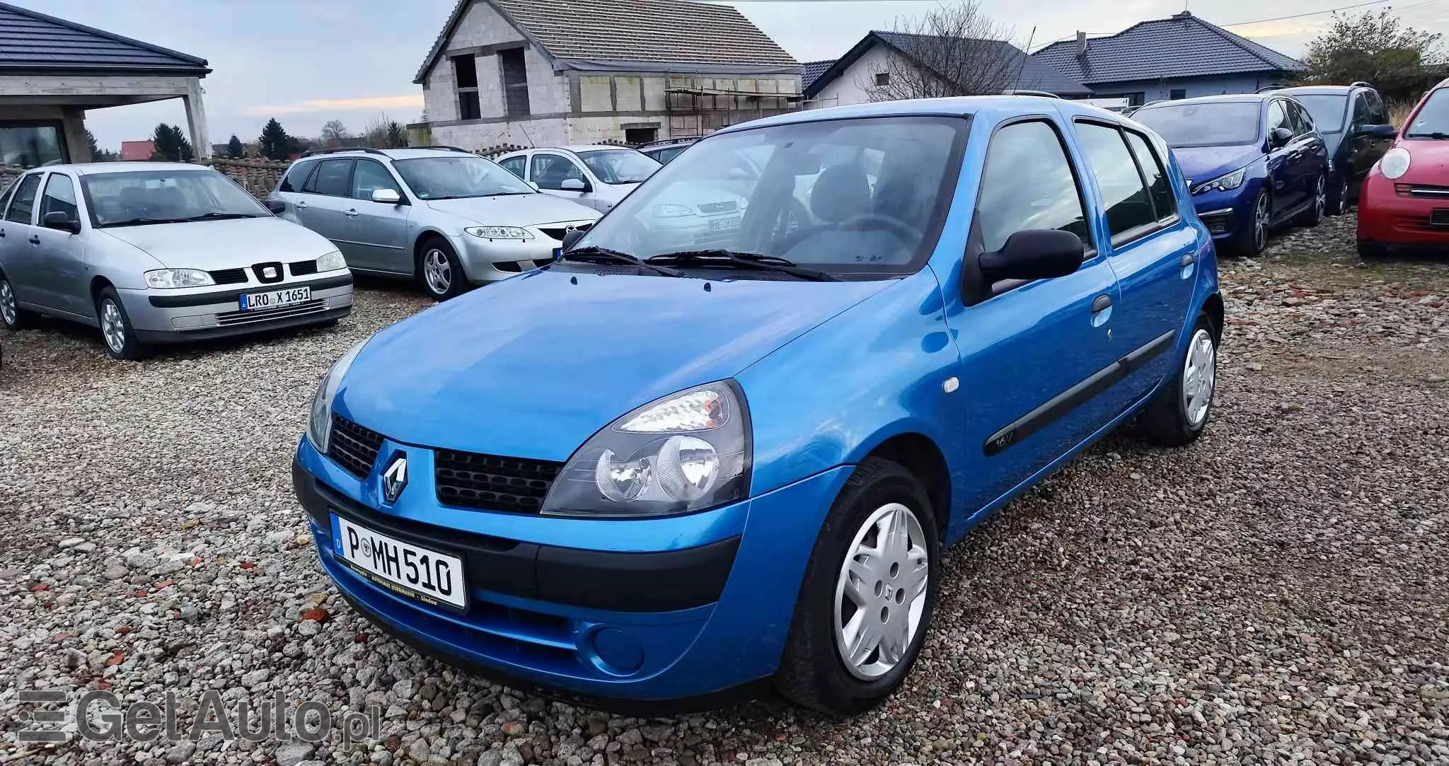 RENAULT Clio 