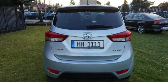 HYUNDAI Ix20 