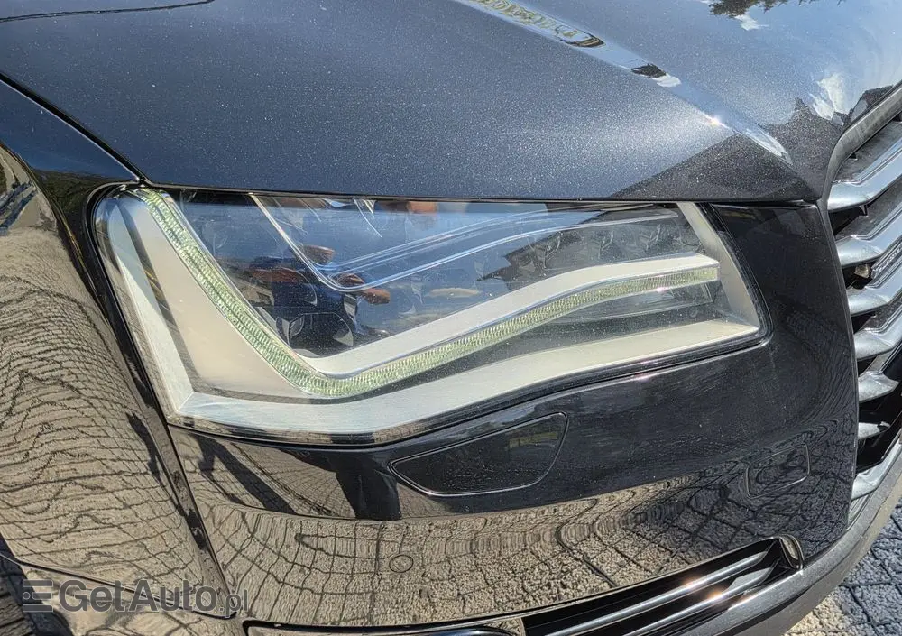 AUDI A8 4.2 FSI Quattro tiptronic