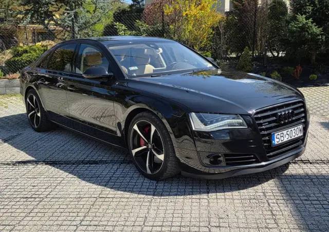AUDI A8 4.2 FSI Quattro tiptronic
