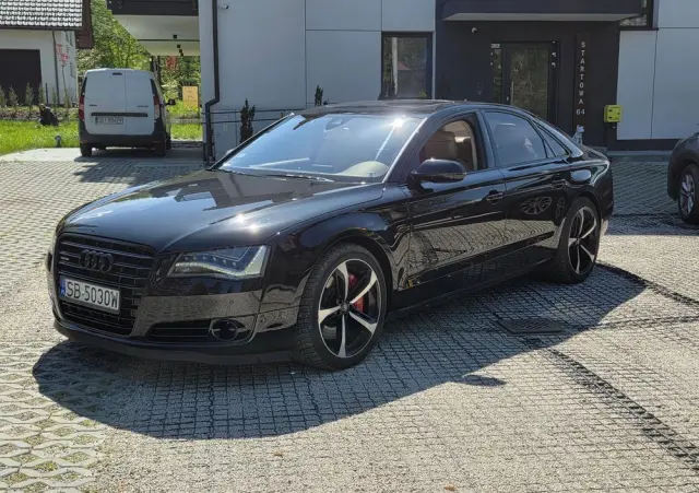 AUDI A8 4.2 FSI Quattro tiptronic