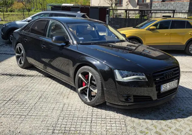 AUDI A8 4.2 FSI Quattro tiptronic