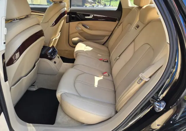 AUDI A8 4.2 FSI Quattro tiptronic