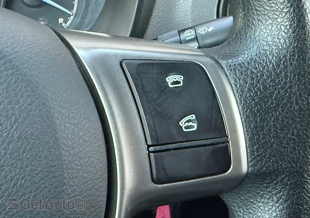 TOYOTA Yaris 1.0 Active