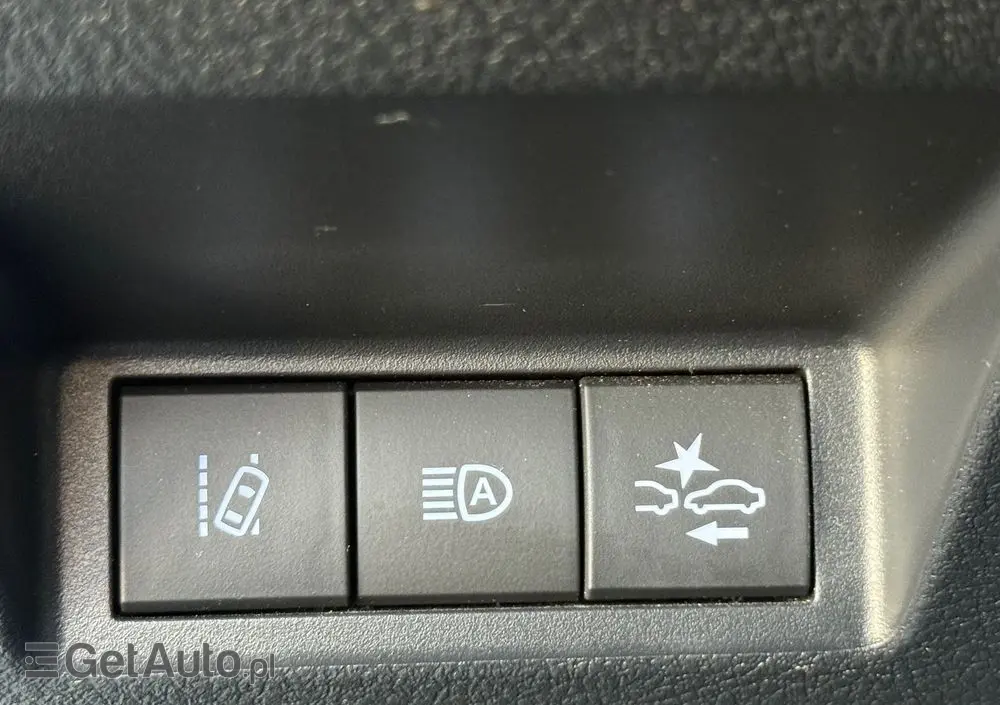 TOYOTA Yaris 1.0 Active