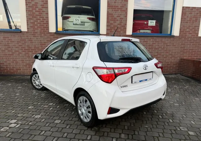 TOYOTA Yaris 1.0 Active