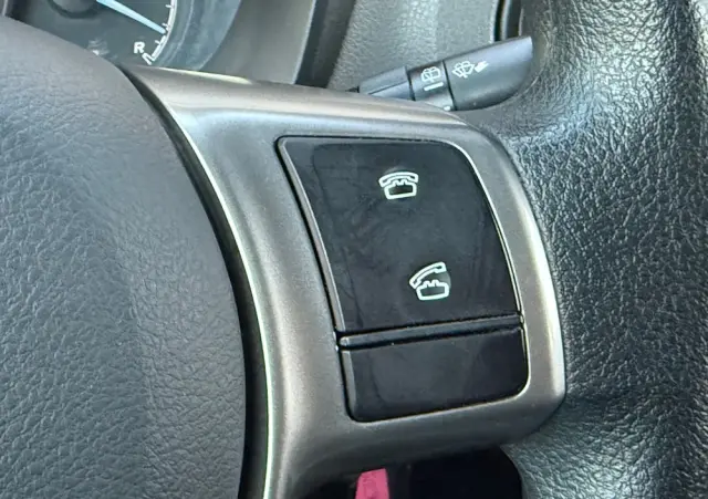 TOYOTA Yaris 1.0 Active