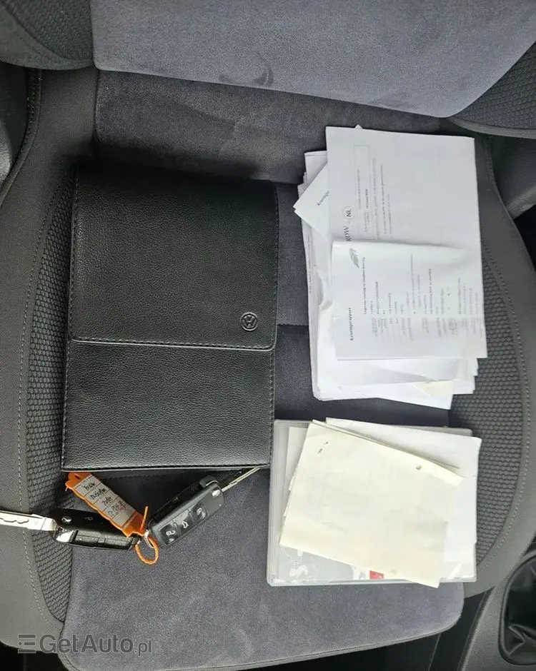 VOLKSWAGEN Touran 1.4 TSI BMT Highline