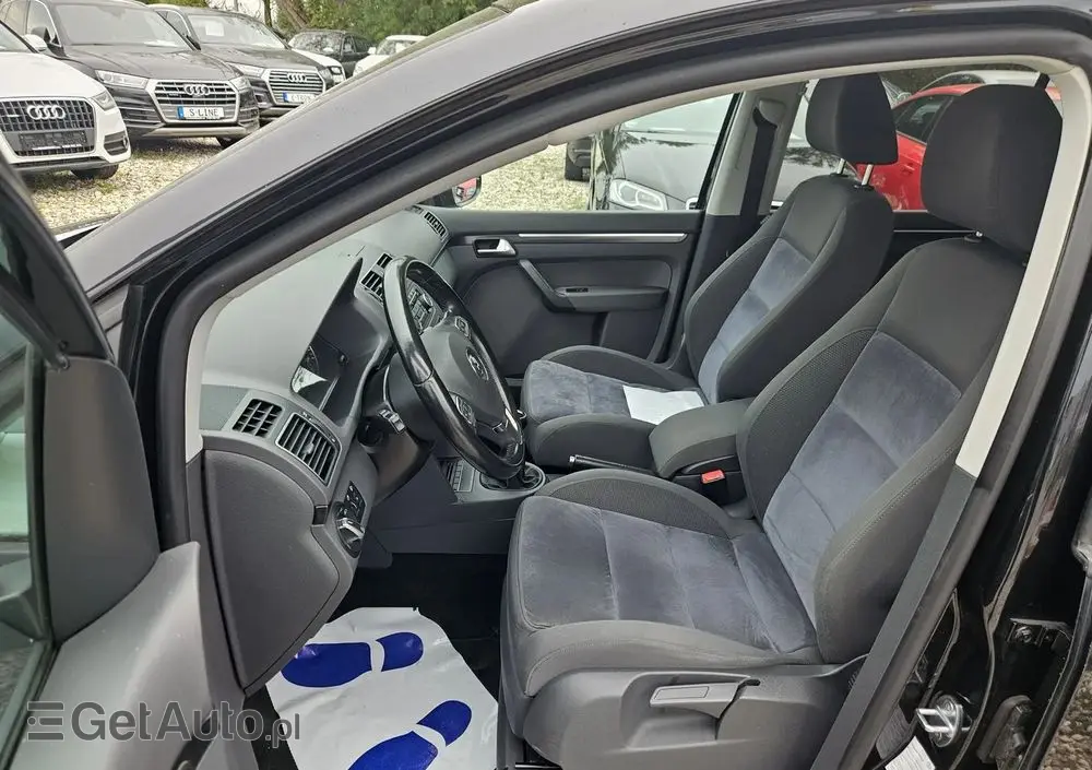 VOLKSWAGEN Touran 1.4 TSI BMT Highline