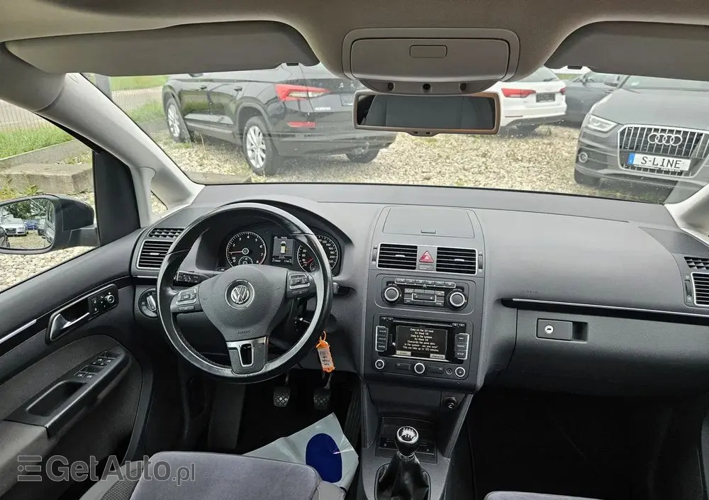 VOLKSWAGEN Touran 1.4 TSI BMT Highline