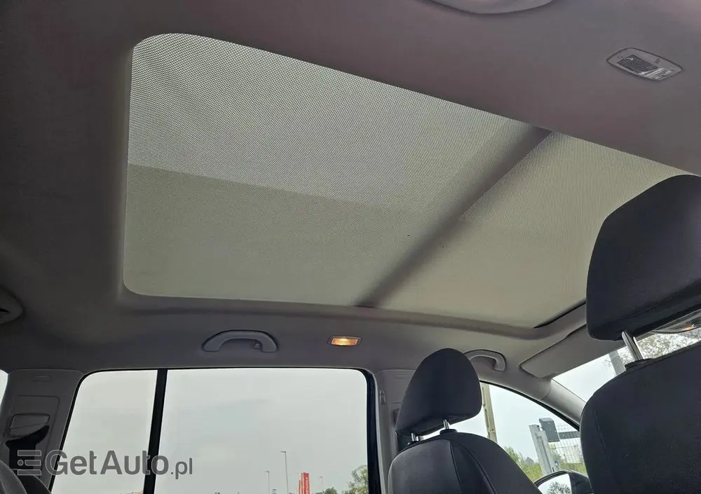 VOLKSWAGEN Touran 1.4 TSI BMT Highline