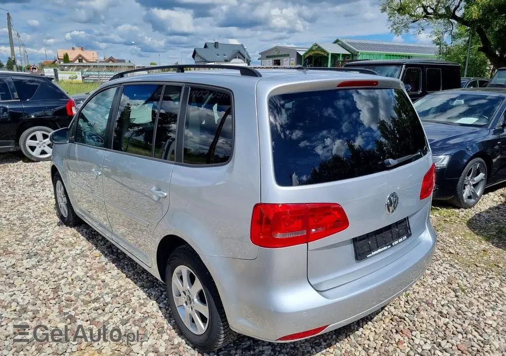 VOLKSWAGEN Touran 1.4 TSI BMT Highline