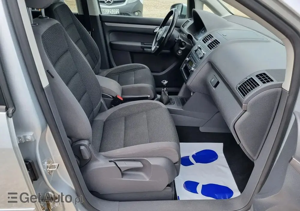 VOLKSWAGEN Touran 1.4 TSI BMT Highline