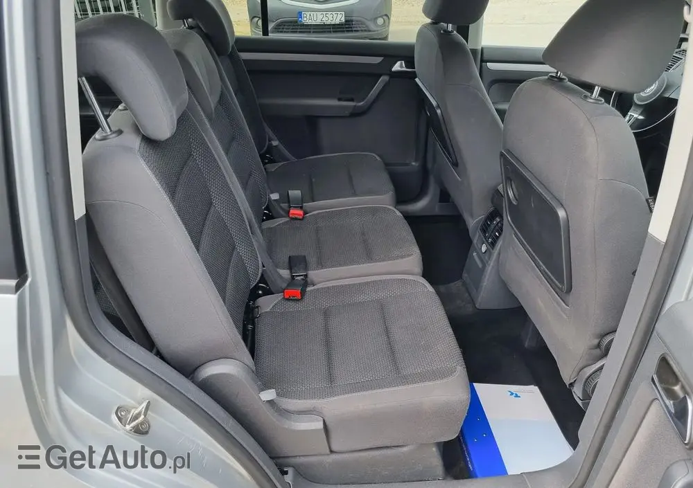 VOLKSWAGEN Touran 1.4 TSI BMT Highline