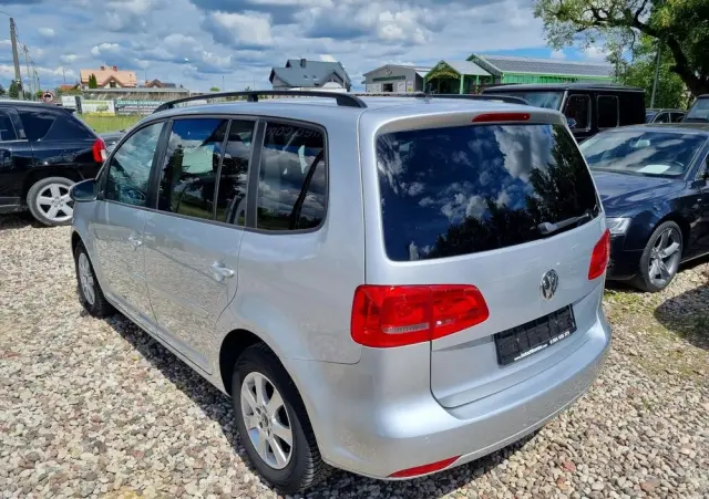 VOLKSWAGEN Touran 1.4 TSI BMT Highline