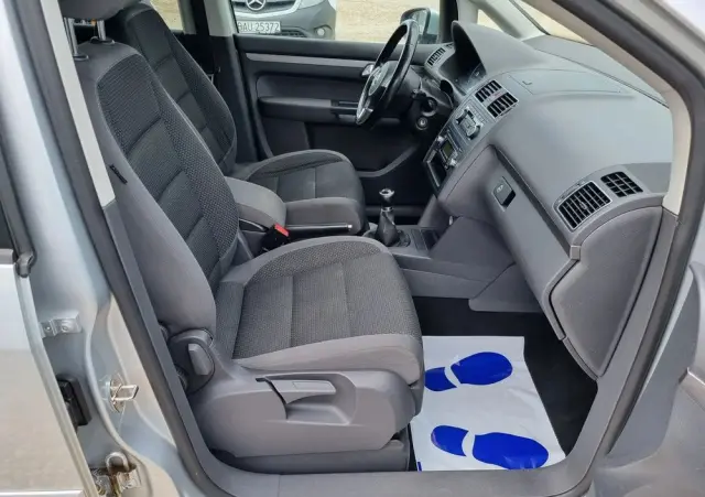 VOLKSWAGEN Touran 1.4 TSI BMT Highline