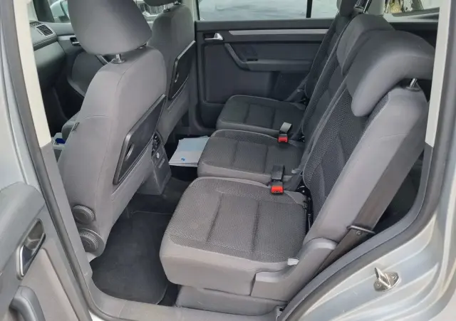 VOLKSWAGEN Touran 1.4 TSI BMT Highline