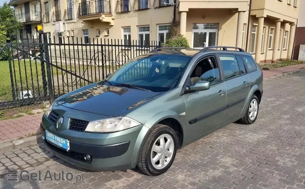 RENAULT Megane 