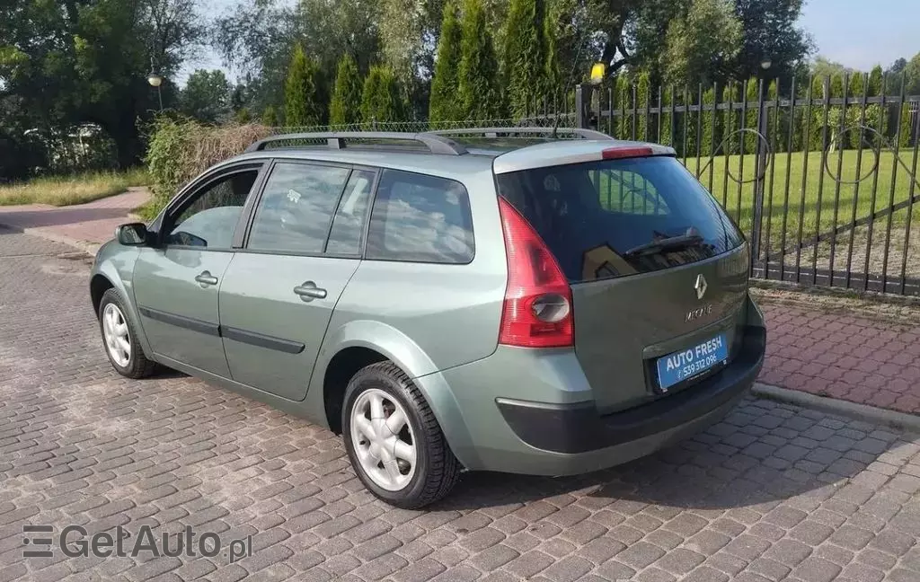 RENAULT Megane 