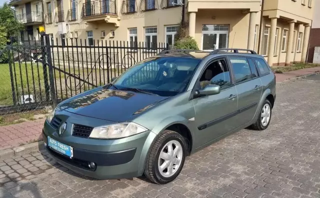RENAULT Megane 