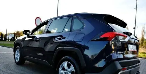 TOYOTA Rav 4 