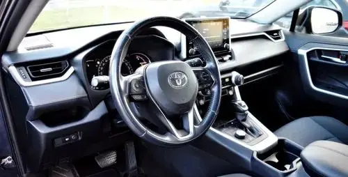 TOYOTA Rav 4 