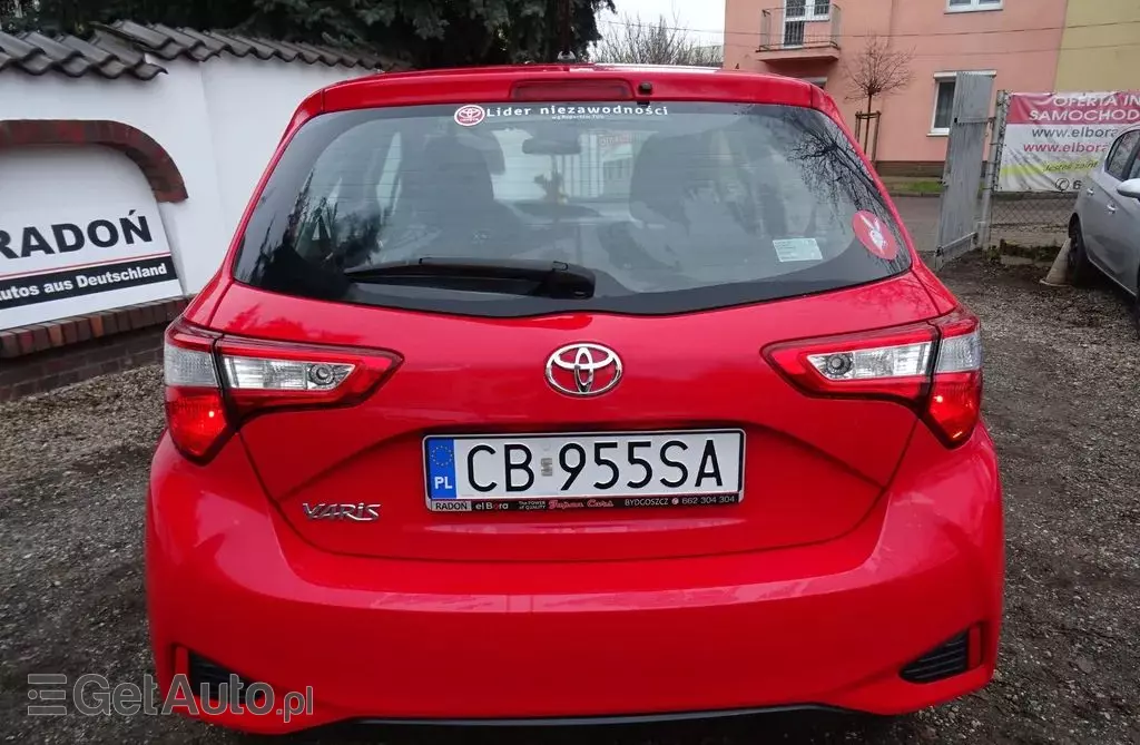 TOYOTA Yaris 