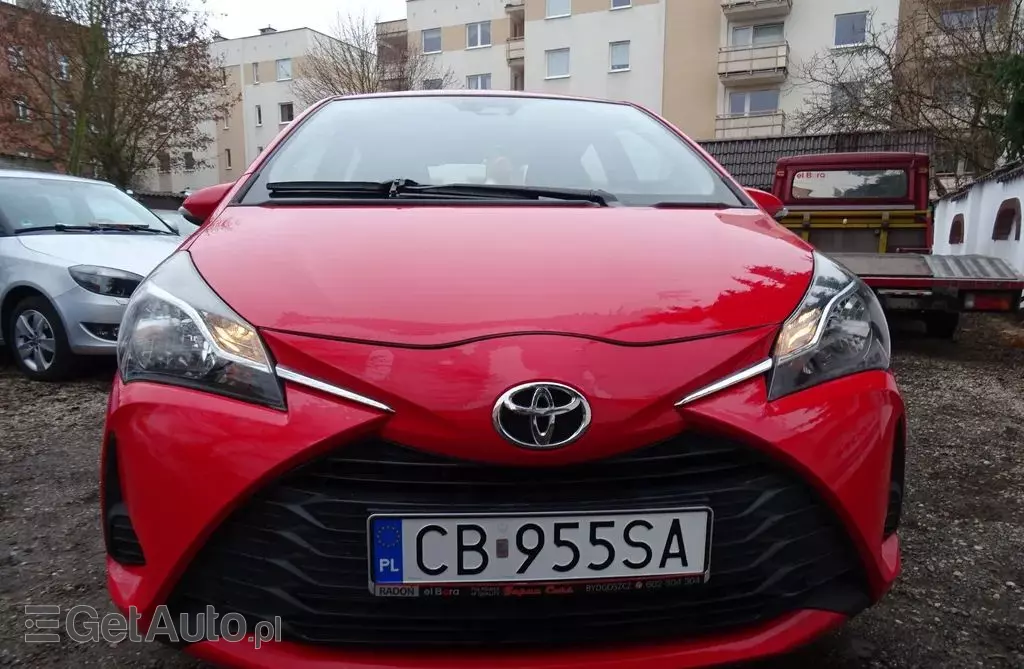 TOYOTA Yaris 