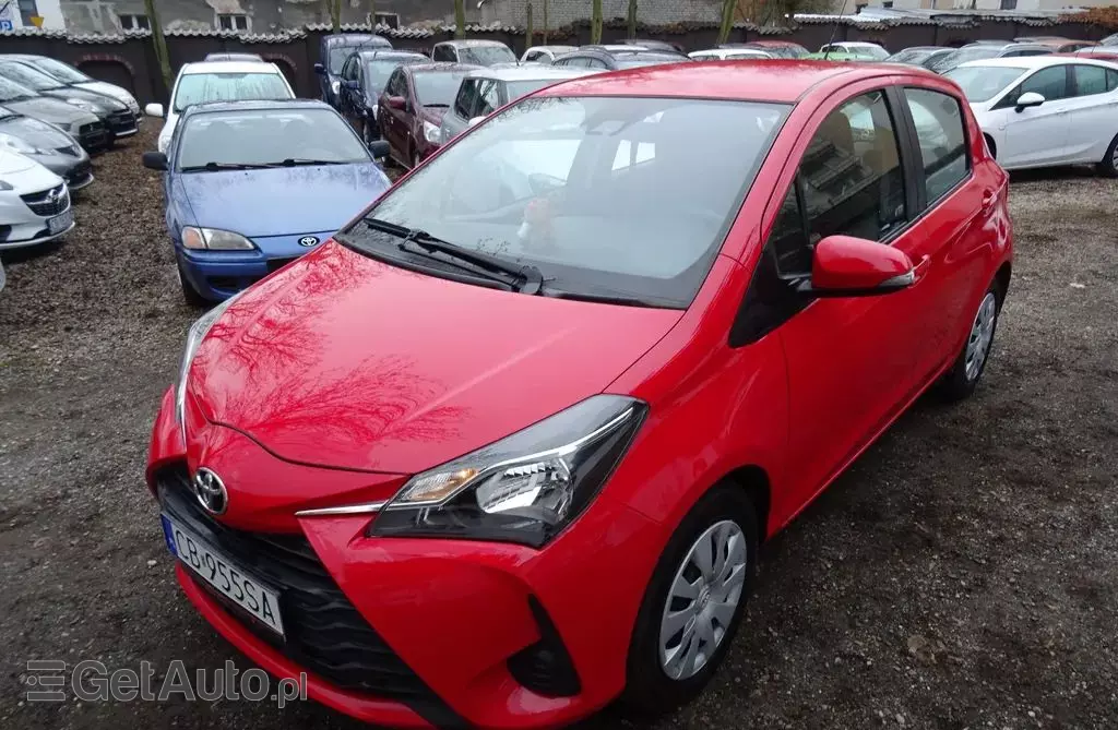 TOYOTA Yaris 