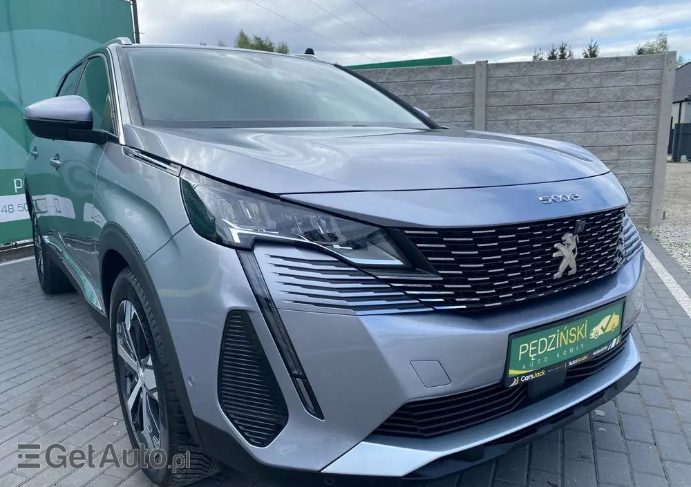 PEUGEOT 5008 PureTech 130 EAT8 Stop & Start Allure Business-Paket
