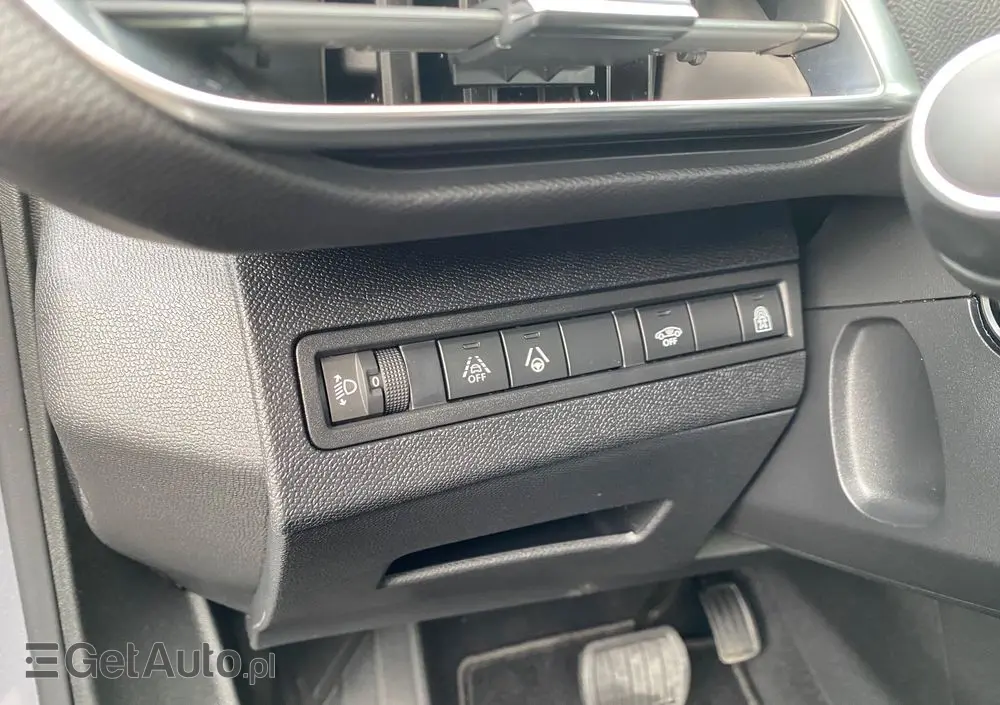PEUGEOT 5008 PureTech 130 EAT8 Stop & Start Allure Business-Paket