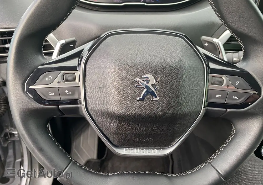 PEUGEOT 5008 PureTech 130 EAT8 Stop & Start Allure Business-Paket